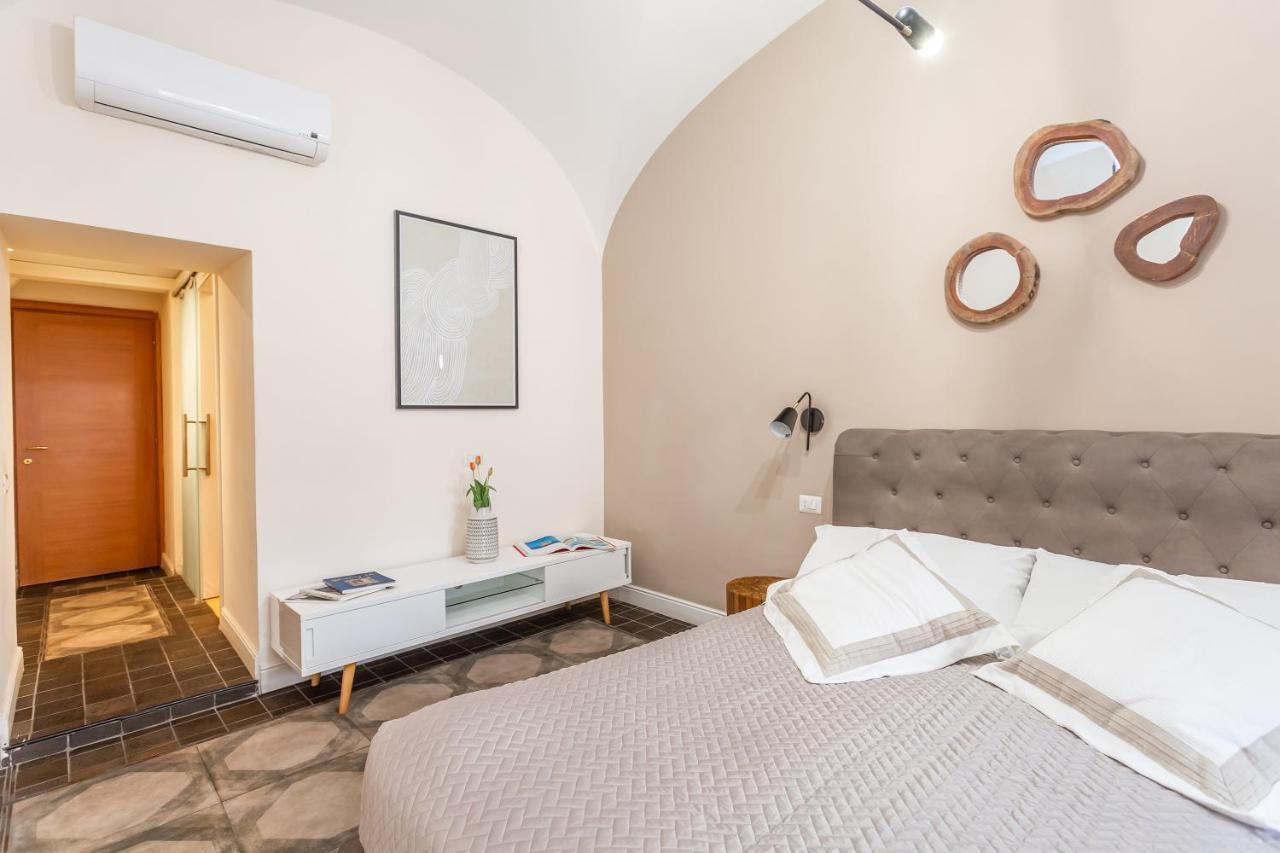 Daplace - Lucia Apartment โรม ภายนอก รูปภาพ