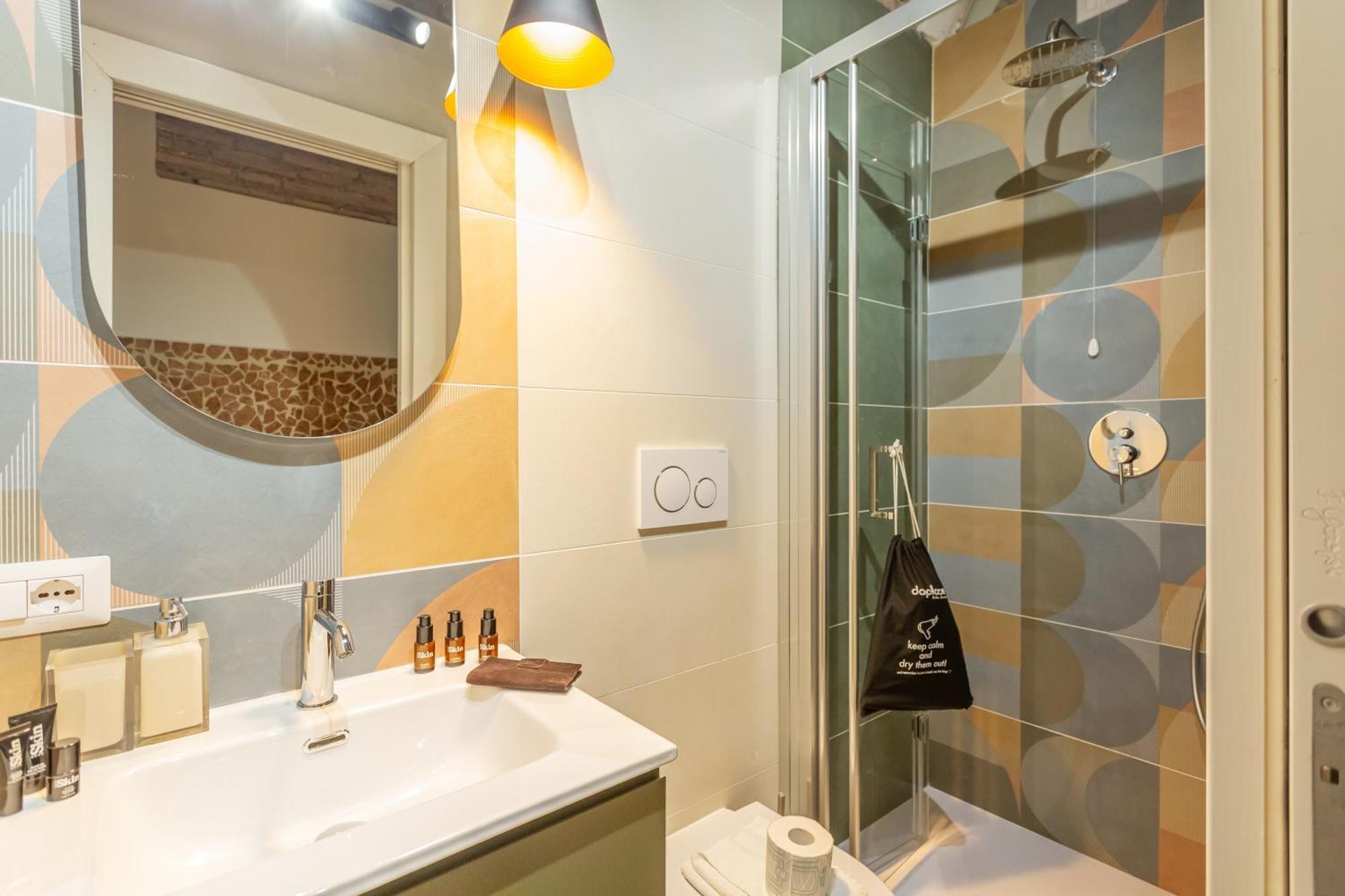 Daplace - Lucia Apartment โรม ภายนอก รูปภาพ